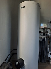 Частный дом с отдельным зданием и тепловым пунктом в Лен. области