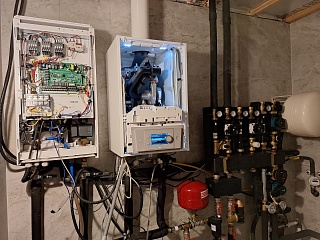 Котельная в частном доме (AMC 25 + Smart TC + тепловой насос)
